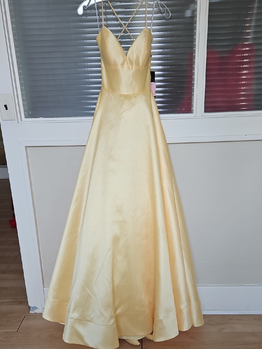 Size 8 Yellow Mikado Sweetheart Aline Gown w/ Pockets By Sherri Hill NWT